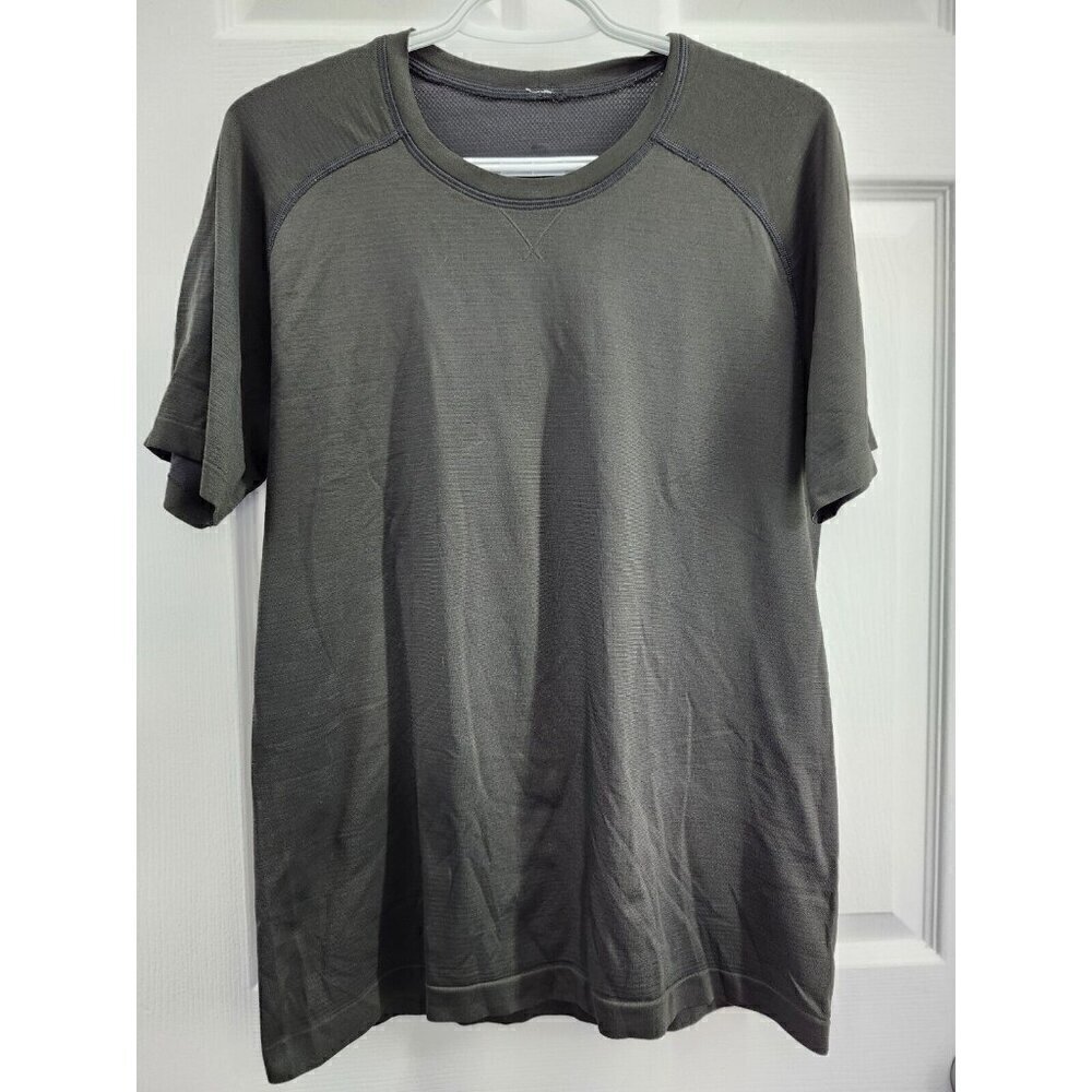 Lululemon Mens Medium Black Tee Shirt Crew Neck